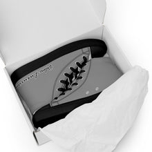 Load image into Gallery viewer, “Dolore Luxurious” high top shoes
