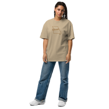 Load image into Gallery viewer, Oversized faded show me “State Flame Tee”
